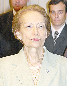Jueza, la acusaron, se enfermo, renunció y se fue
